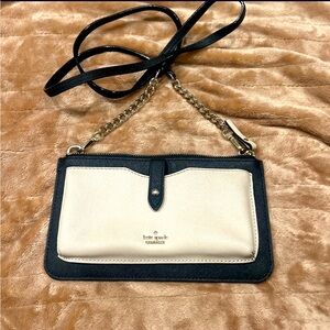 Kate Spade Cross Body wallet purse- so cute perfect for events or everyday!